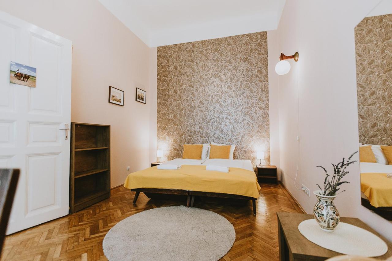 Budapest Folk Apartment 60Sm Spacious And Bright Exterior photo