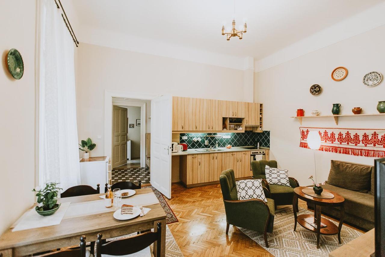 Budapest Folk Apartment 60Sm Spacious And Bright Exterior photo